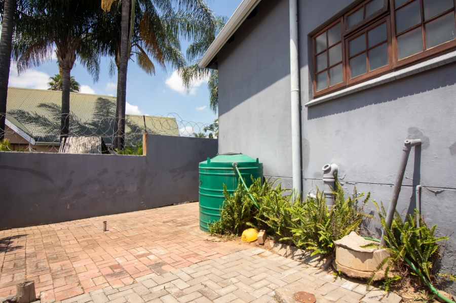 3 Bedroom Property for Sale in Geelhoutpark North West